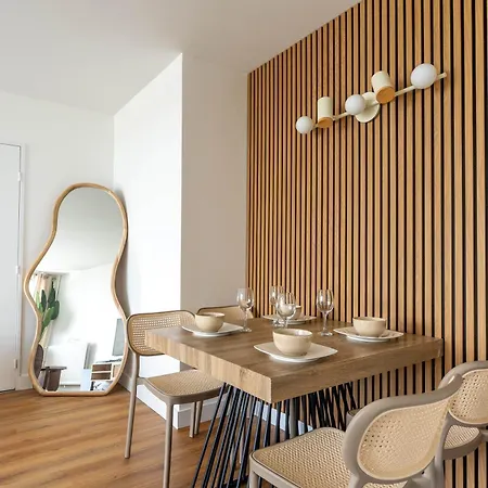 1 Bedroom With A Superb Balcony