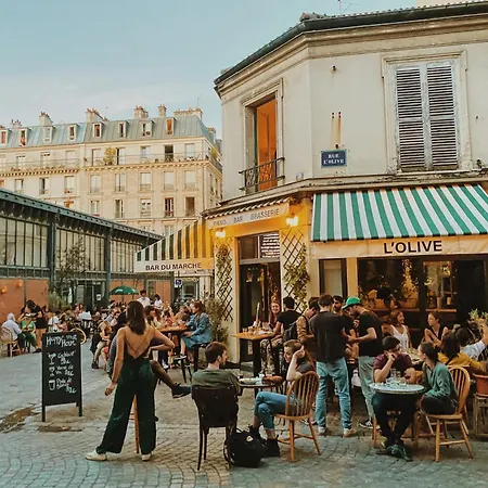 1 Bedroom With A Superb Balcony Apartment Paris